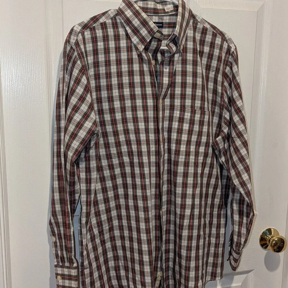 Croft & Barrow‎ Size Medium 15.5-16 Red White Green Plaid Button Front Shirt